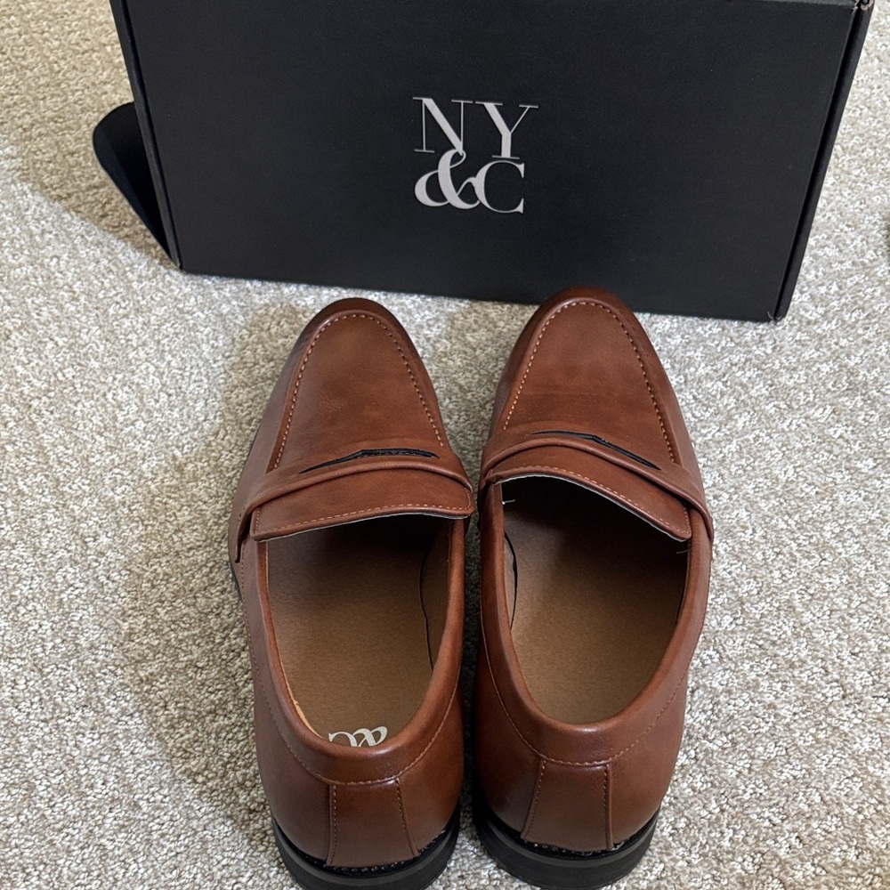 NY&C Brown Leather Penny Loafers for Men Never Worn